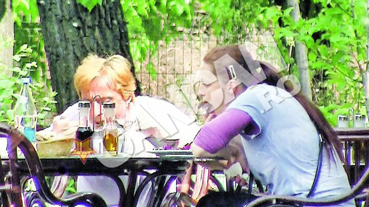 Pofticiosul artist n-a iertat nimic! Puisorul Bleont a ras farfuria sotiei, cu riscul de a divorta