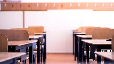 Mulți copii sunt mutați la școlile de stat din România. Motivul pentru care părinții aleg să renunțe la cele private