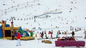 Cele mai ieftine stațiuni de schi din Europa în 2025. Aici poți merge în vacanța de Crăciun sau Revelion