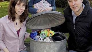 O familie din Marea Britanie face doar 50 de grame de gunoi pe zi