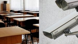 Elevii ar putea fi urmăriți non-stop pe camere atunci când sunt în clasă. Măsurile la care se gândește Ministerul Educației după cazul revoltător de la Ploiești