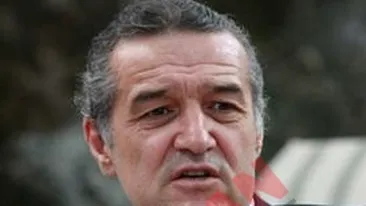 Becali: Din vara fac curatenie la echipa! Ce sa faci cu Tanase? I-l dam bombei, sa stea cu bomba la Pitesti