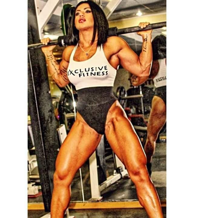 Elena Popa, traumatizată din cauza unor probleme delicate! Prietena Roxanei Vancea ar fi pierdut recent o sarcină, susțin surse din anturajul ei