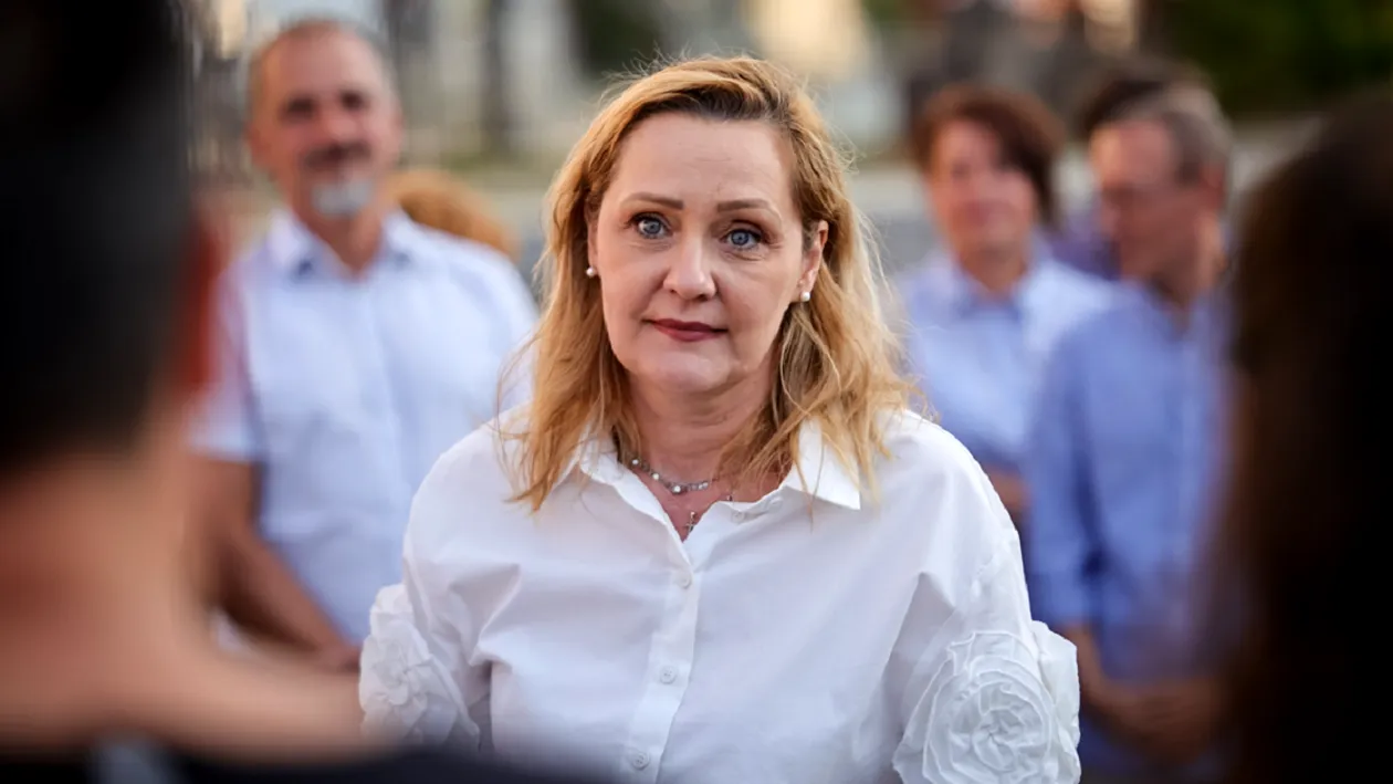 Unde a fost surprinsă Elena Lasconi. A mers acolo imediat după ce a votat