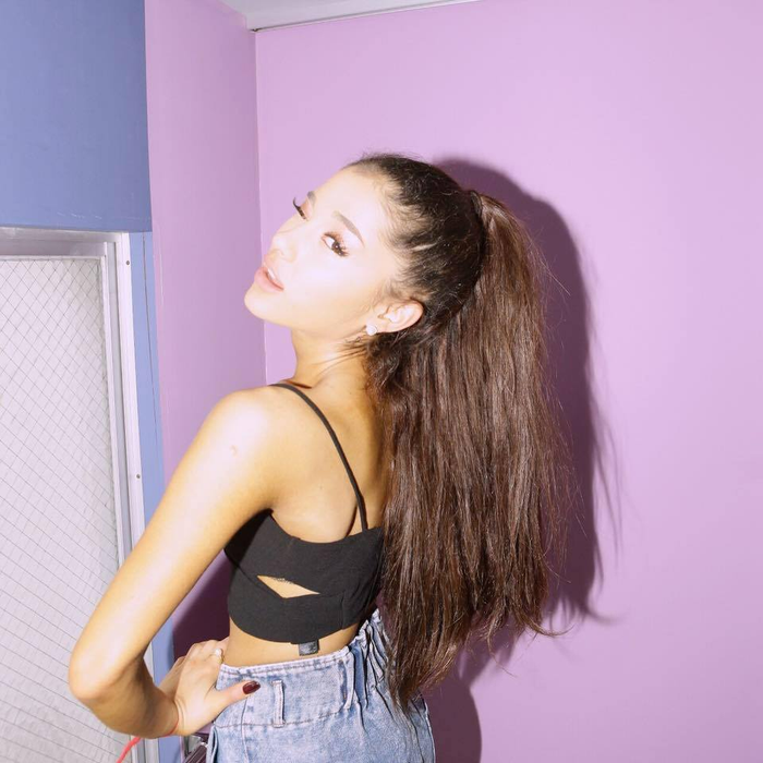 Ariana Grande, mesaj emoționant la un an de la atentatul de pe Manchester Arena