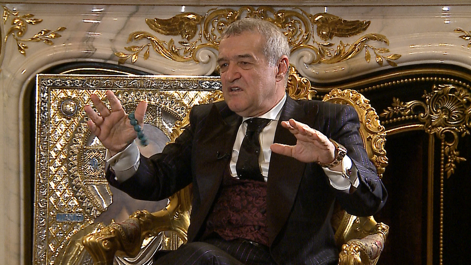 Gigi Becali a donat sume exorbitante oamenilor nevoiași, de-a lungul timpului