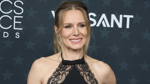 Ce dietă are Kristen Bell? Are 45 de ani, dar arată de 30