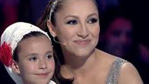 "Mica Maria Tănase", care a făcut-o pe Andra să plângă, a cântat la aniversarea Roxanei Vancea de la Măruţă! Cum arată acum
