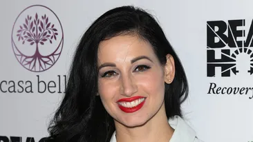 Ce tragedie! Fost model Playboy, aruncat de la balcon. Cine a ucis-o pe femeie