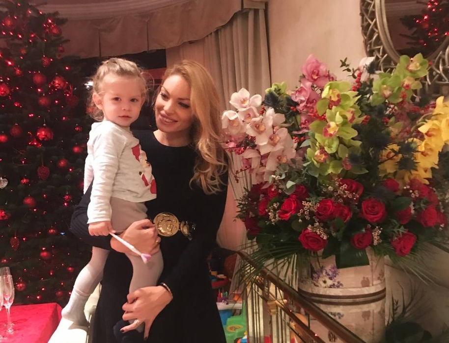 Drama neştiută a Valentinei Pelinel! Şi-a pierdut tatăl chiar înaintea primului ei concurs