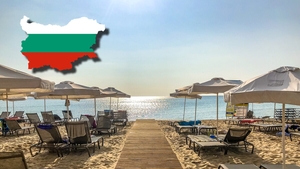 Te pregătești de concediu în Bulgaria? Cât plătești pentru un șezlong cu umbrelă, pe litoralul bulgăresc