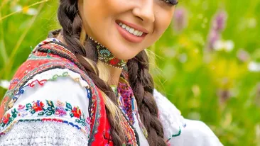 Cum arată Vlăduța Lupău fără pic de machiaj! Artista e de nerecunoscut. FOTO