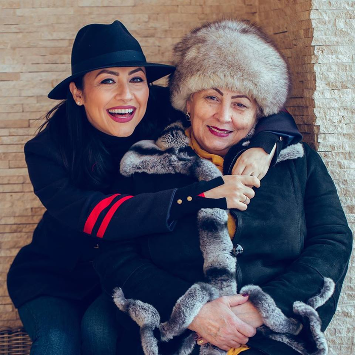 Fratele Andrei este cunoscut de o țară întreagă, însă surorile ei sunt scumpe la vedere! Cum arată Diana și Aura și cu ce se ocupă