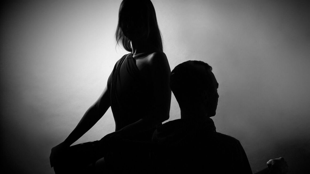 Nu te poți îndrăgosti?! Ce înseamnă demiromantismul, de fapt