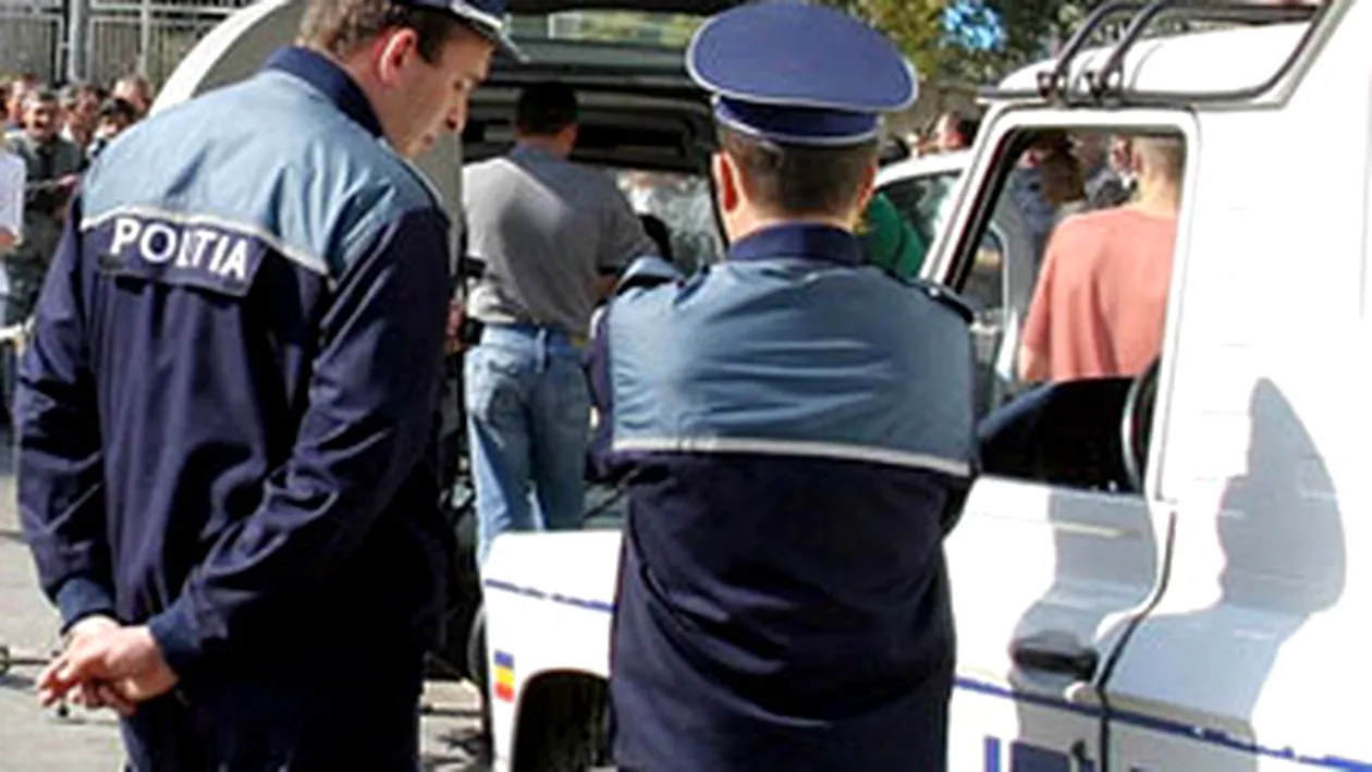 O femeie a ajuns la spital, dupa ce a avortat acasa, iar fatul a fost gasit in fosa septica