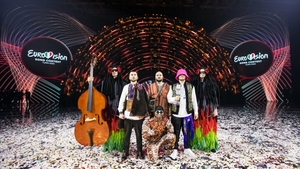 Trupa Kalush Orchestra a vândut Trofeul Eurovision 2022, la licitație, cu 900.000 de dolari. Banii vor fi donați armatei ucrainene