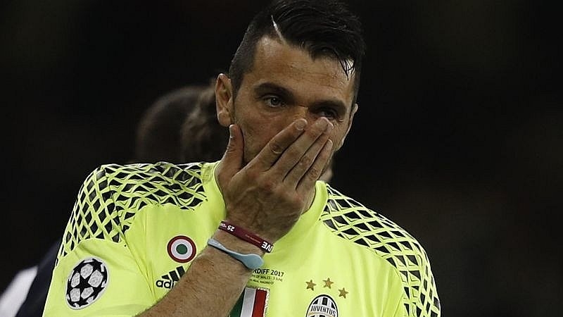 Buffon s-a despărțit de Juve!