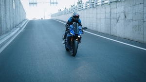 Vești bune pentru motocicliști! Ce schimbări îi așteaptă pe șoferii de motoare după noua lege