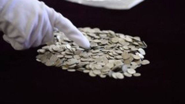 Recompensa RECORD pentru tanarul care a descoperit cel mai mare tezaur de pe teritoriul Romaniei! Ce suma va primi acesta