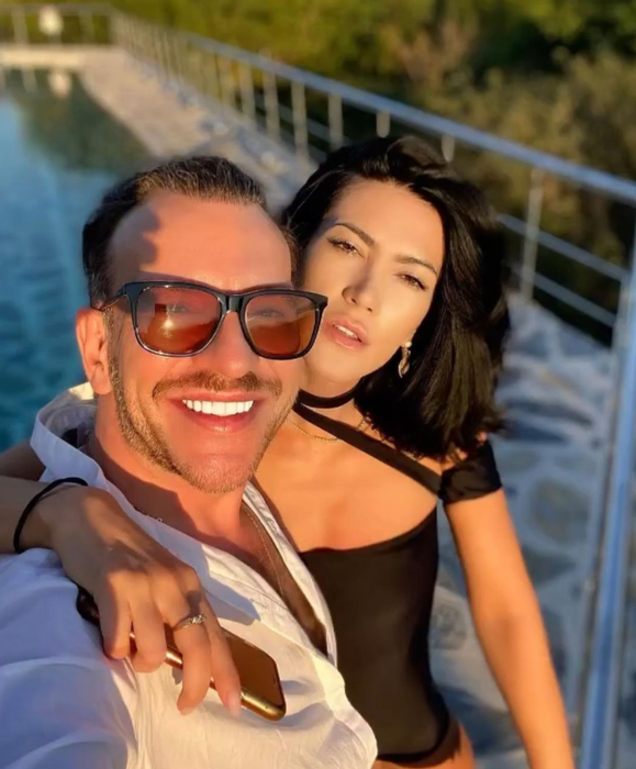 Stephan Pelger s-a sinucis, iar Andreea, prietena lui, încă nu și-a revenit