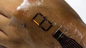 E-skin sau cum să te transformi într-un smart-om! Ultima inovaţie a oamenilor de ştiinţă este o adevărată surpriză! 