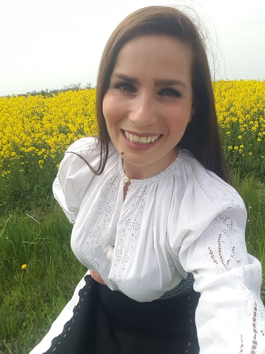 Cheia succesului e la loto! Avem imaginea zilei cu o cunoscută cântăreață: ”Am visat!”
