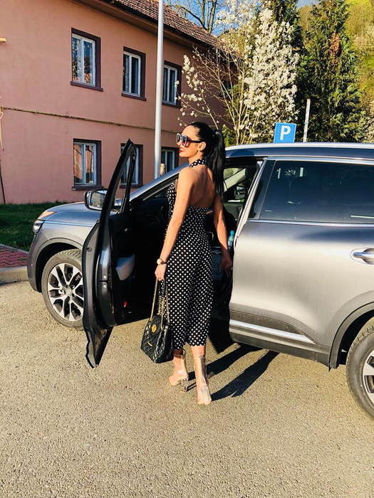 Ea este bomba sexy cu care ar fi înșela-o Culiță Sterp pe soția lui, Carmen de la Sălciua