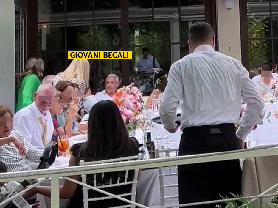 Giovani Becali s-a delectat cu băuturi fine și bucate alese la botezul nepoatei (Foto: CANCAN.RO)