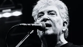 De ce a murit Iulian Mugurel Vrabete de la Holograf? Fanii au simțit că ceva nu este în regulă