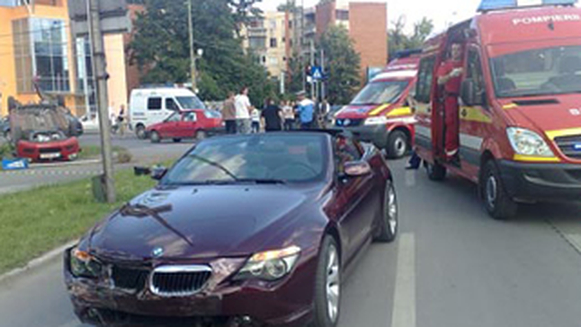 Legea junglei! Un smecher cu BMW a batut doi politisti care doreau sa ii suspende permisul de conducere!