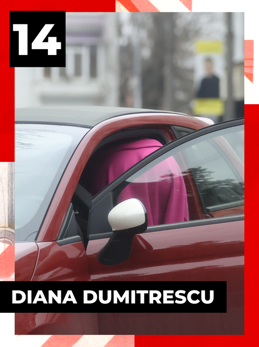 TOP sexy-vedete. Bianca Drăgușanu, Daniela Crudu sau Raluca Bambi s-au aplecat pe bancheta din spate și…: Mamăăă, ce priveliște!