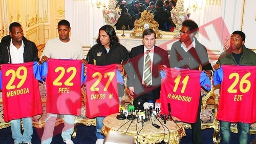Steaua si-a prezentat achizitiile