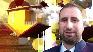 El este gorjeanul care și-a construit casa cu susul în jos. "Direct răsturnată am lucrat la ea"