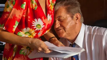 Nu conteaza diferenta de varsta! Dorel Visan o vrea pe Monica Barladeanu