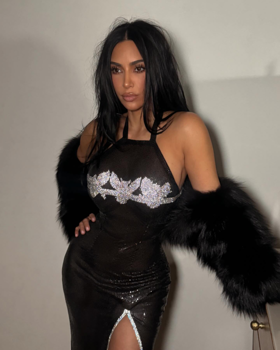 Kim Kardashian, pe mâna medicilor. Vedeta suferă de aceeași boală care i-a răpus tatăl