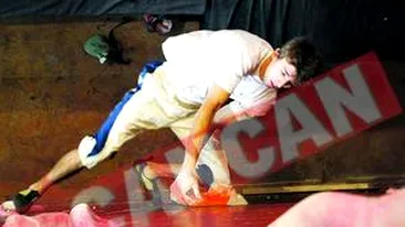 Fac alpinism in mijlocul orasului