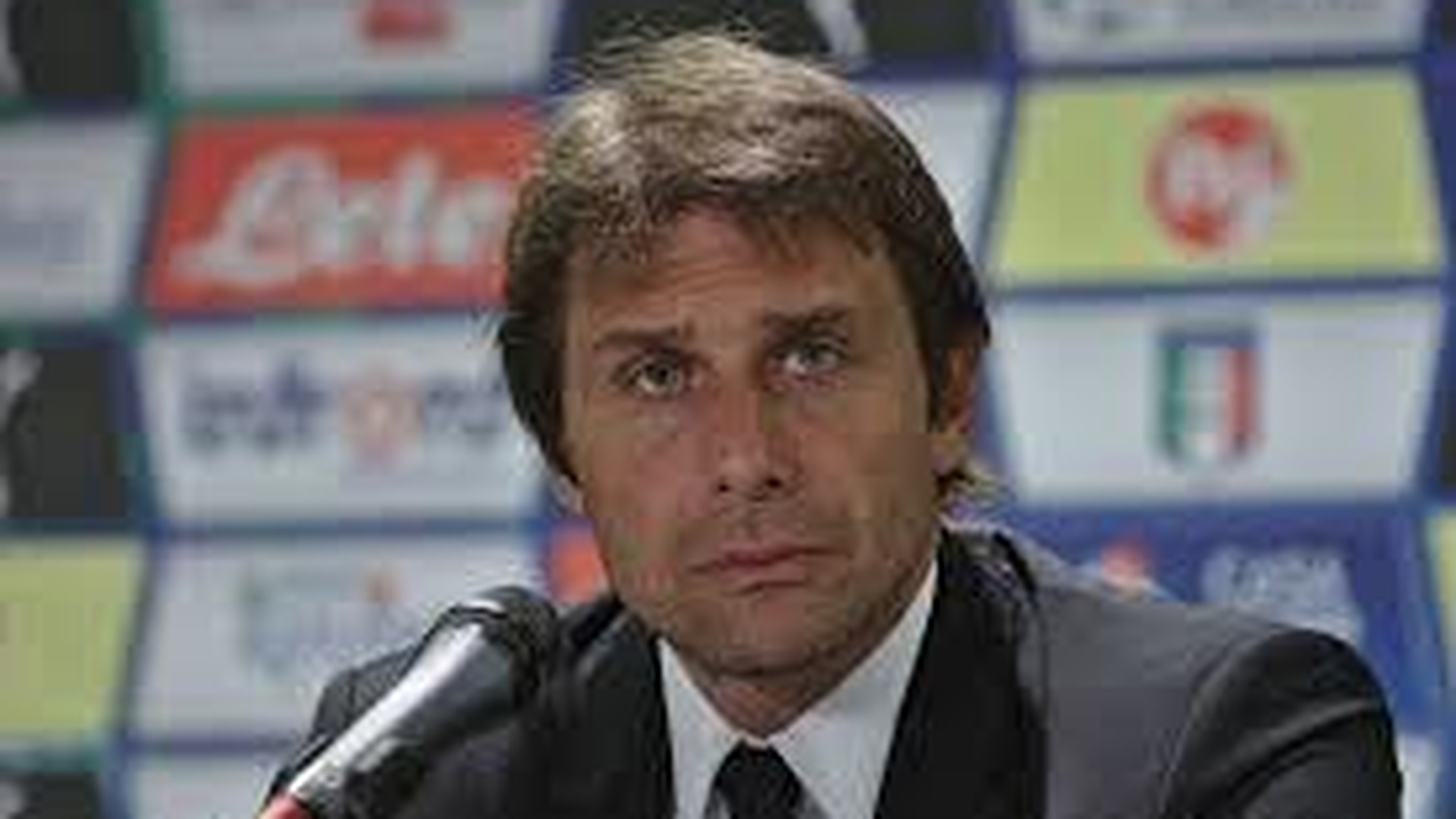Conte s-a săturat de Anglia!