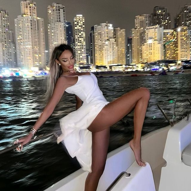 Bianca Drăgușanu dezvăluie, în exclusivitate pentru CANCAN.RO, cum arată viața de gospodină-influencer în preajma Paștelui/ Foto: Instagram