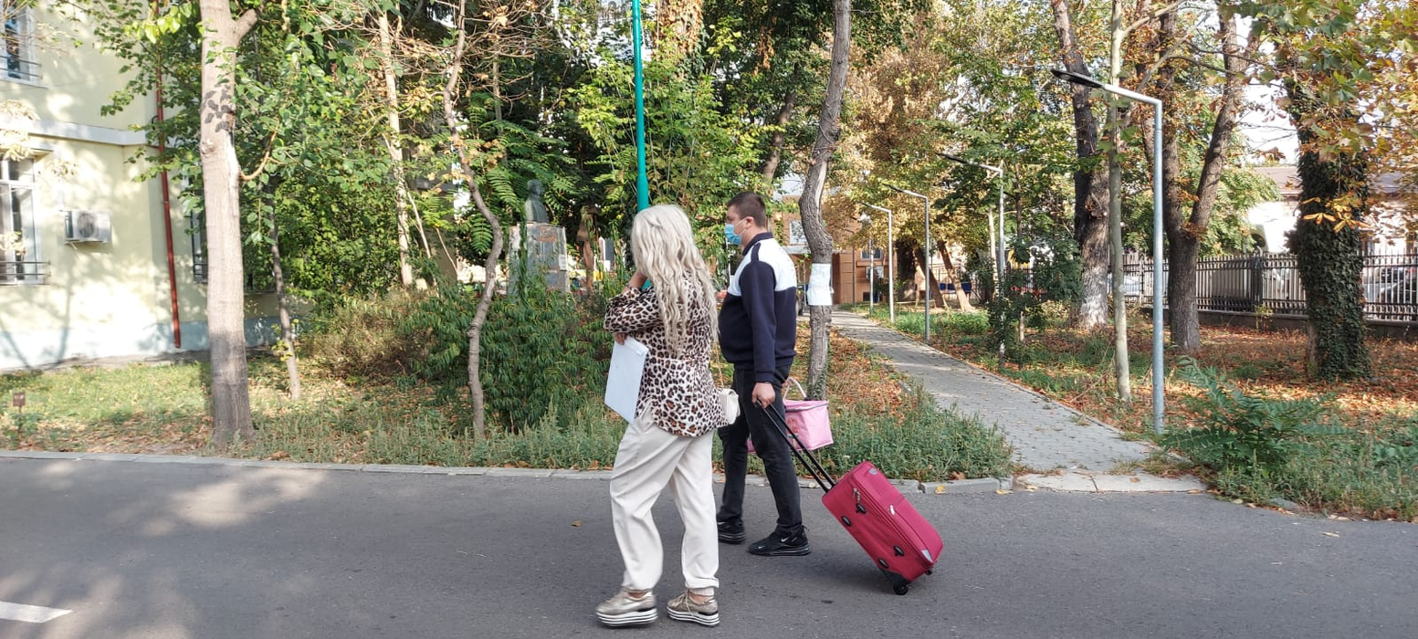 Sânziana Buruiană s-a internat pentru a doua naștere