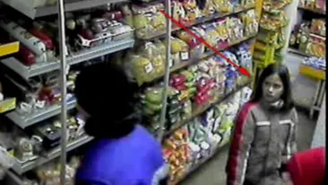 Lovitura incredibila primita de mama unei fetite rapite! “Mi-au luat banii si si-au batut joc de mine!