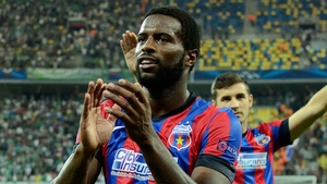 Colegii lui de la Steaua au masini de fite, dar el si-a cumparat asta. Cum a fost fotografiat Fernando Varela