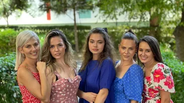 Lidia Buble, imagini inedite cu cele patru surori. Cât de bine seamănă cu artista