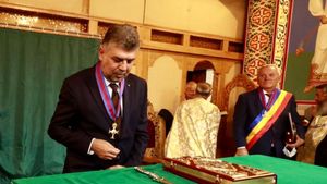 Marcel Ciolacu îi recomandă lui Orban să meargă la biserică: „Luni depunem moțiunea. E un act patriotic”