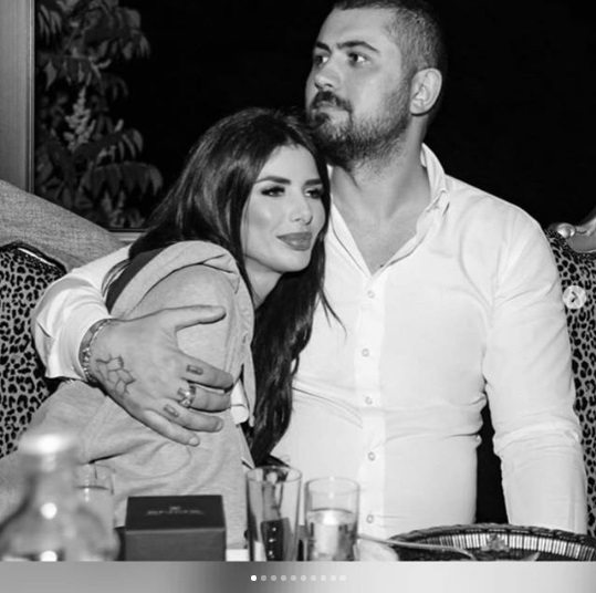 Milionarul pretinde că 
fosta MISS România a fost filmată la o ”partidă în 3”