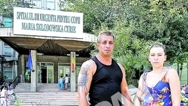 Parintii unui copil nascut perfect sanatos acuza cadrele medicale ca l-au trantit: Ne-au bagat bebelusul in coma!