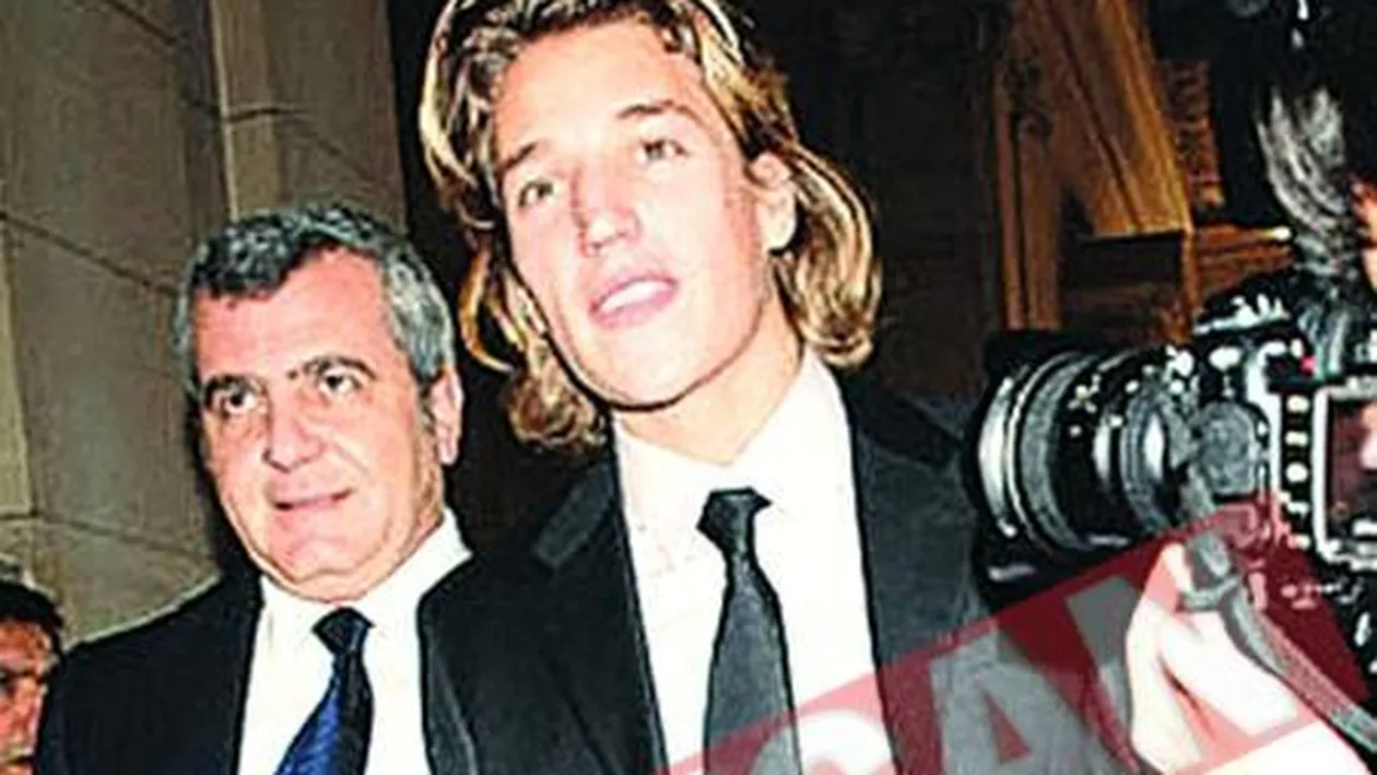 Jean Sarkozy, oficial in cursa