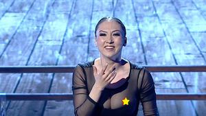 UPS! O concurenta de la "Romanii au talent" a aratat mai mult decat trebuia pe scena! Telespectatorii au crezut ca nu vad bine: "I s-au vazut..."