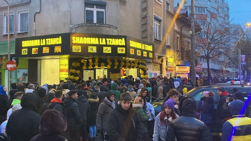 Tzancă Uraganu și-a deschis un local! Sursă foto: Instagram
