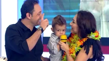 Inevitabil, pentru ea e bine si in compania...soacrei! Intra sa vezi ce face Andra cu mama lui Catalin Maruta!