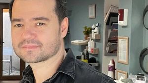 Laurențiu Duță, pe mâinile medicilor. “Am venit pentru un tratament!” Ce se întâmplă cu membrul trupei 3 Sud Est